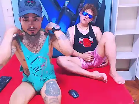 Hot Latino x online show from December 2025 08:02:01 PM