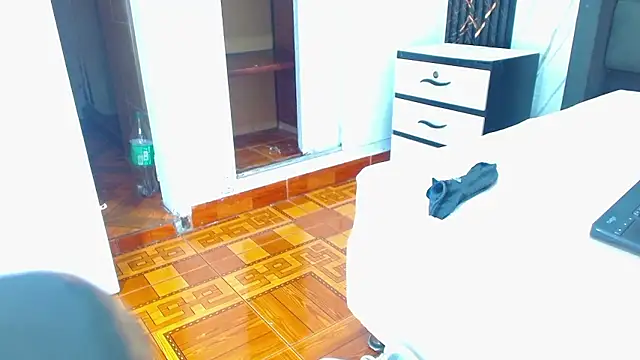 Hot Latino x online show from January 2026 08:12:01 PM