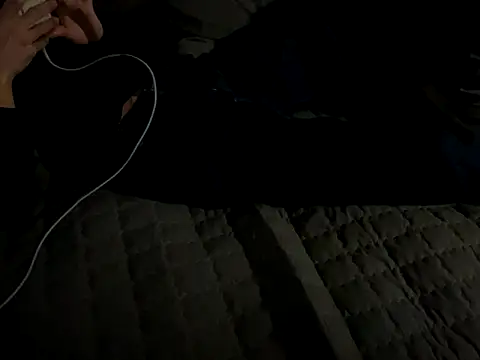 Snapshot of __kim chatting on November 2025 12:20:01 PM kim online show from November 2025 12:20:01 PM