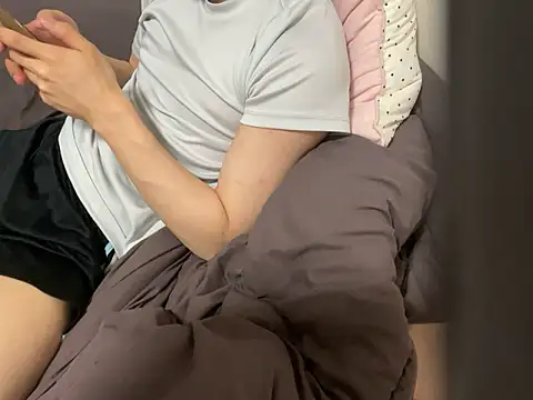   kim online show from April 2026 03:14:01 PM