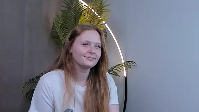 Snapshot of KyongBakos chatting on November 2025 09:53:01 AM KyongBakos online show from November 2025 09:53:01 AM