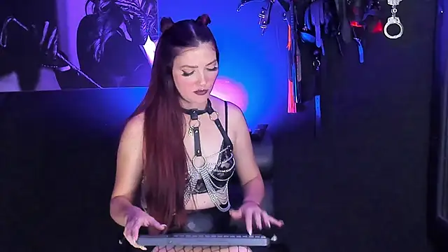 AprilStoness online show from July 2026 01:58:33 AM