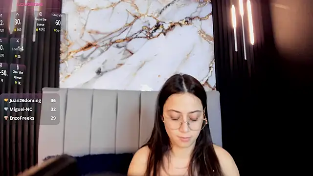 SophieeMoore online show from January 2026 07:11:01 PM