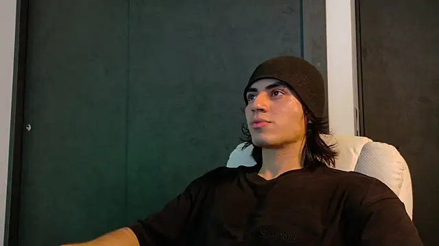 eren jeager online show from July 2026 01:15:02 AM