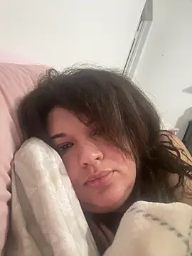 Snapshot of lasirenitabella chatting on November 2025 07:32:01 AM lasirenitabella online show from November 2025 07:32:01 AM