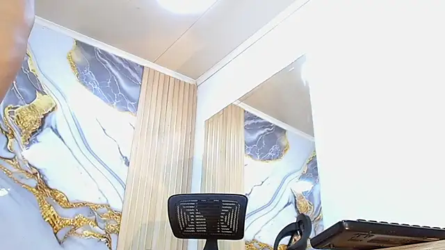 irianis Cera online show from April 2026 04:50:01 AM