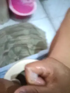 Snapshot of Rico123san chatting on December 2025 07:43:02 PM Rico123san online show from December 2025 07:43:02 PM