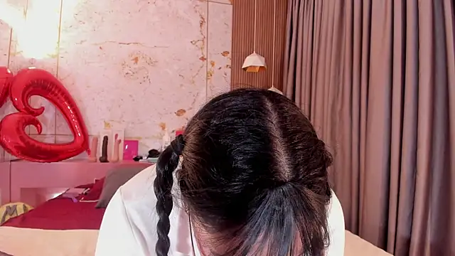 Haylenpark online show from February 2026 10:34:02 AM