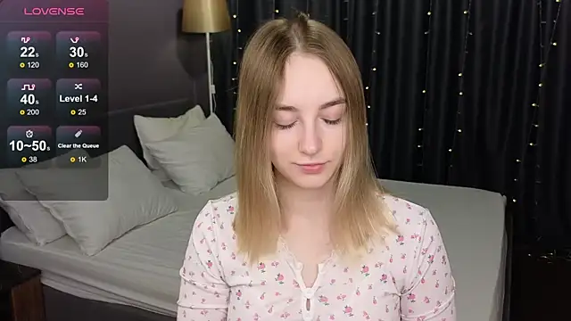 Shy Polly online show from January 2026 12:03:01 AM