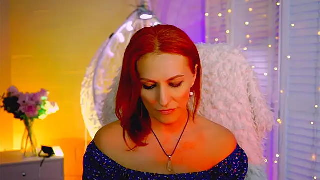 DianaTorrens online show from December 2025 09:51:02 AM