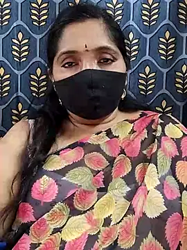 Soni-queen online show from November 2025 04:38:01 PM