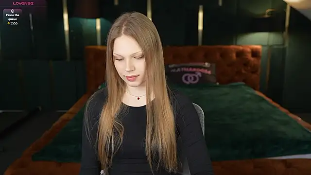 Charlotte Dreams online show from March 2026 11:38:01 AM