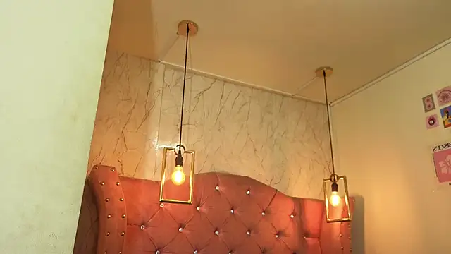 Snapshot of rosse_channel__ chatting on April 2026 12:42:01 PM rosse channel online show from April 2026 12:42:01 PM