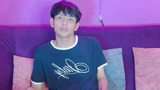 Liam Sinclair online show from January 2026 08:25:02 PM