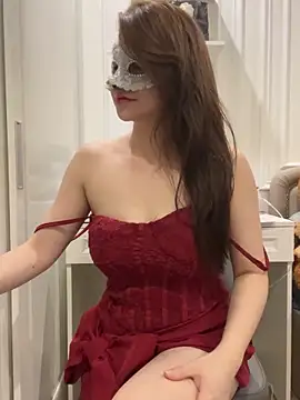 Queen-of-Love online show from March 2026 02:20:02 PM