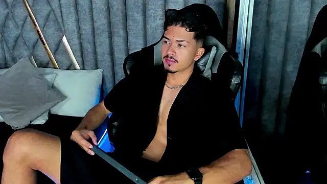 NicolaiKarav online show from February 2026 12:10:02 PM