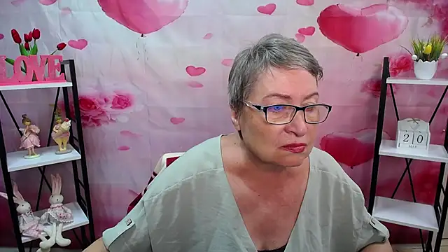 Snapshot of OlgaLuck chatting on May 2026 05:13:01 AM OlgaLuck online show from May 2026 05:13:01 AM