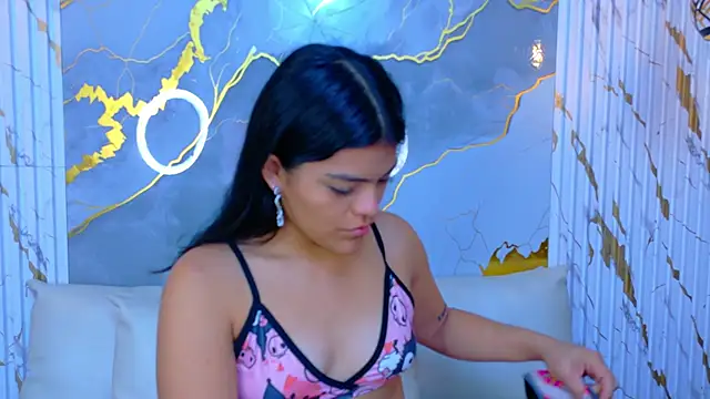 NIKIBUNNY online show from December 2025 01:50:02 PM