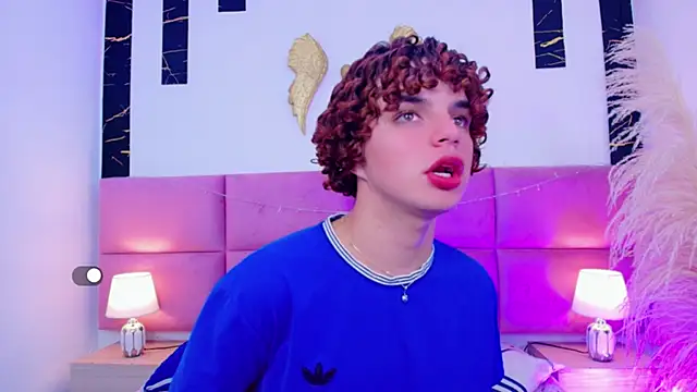 Skyee angel online show from January 2026 07:38:02 PM