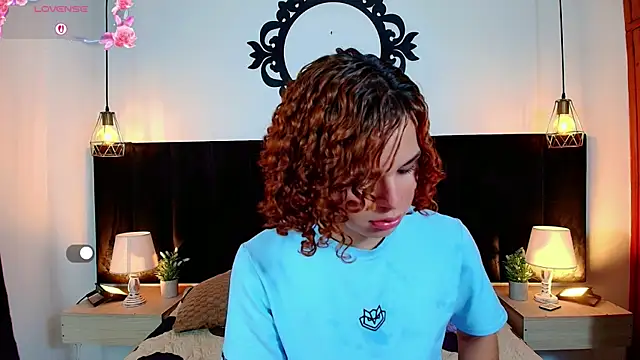 Snapshot of Skyee_angel chatting on July 2026 08:11:01 PM Skyee angel online show from July 2026 08:11:01 PM