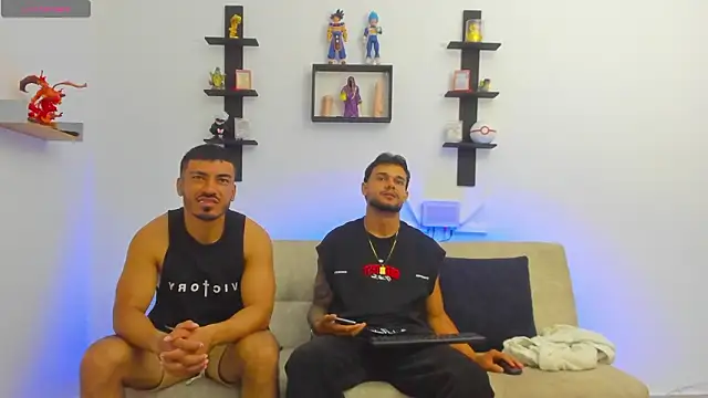 heteros curious online show from March 2026 11:43:01 PM