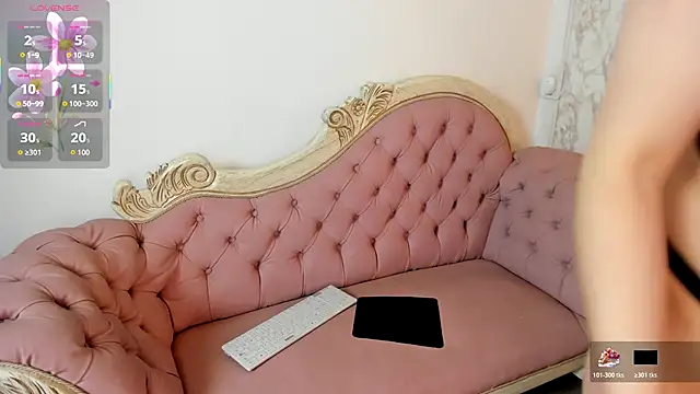 Mysterius Woman online show from December 2025 01:20:02 PM