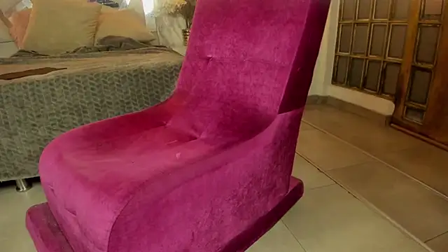 Mysterius Woman online show from April 2026 11:05:02 AM