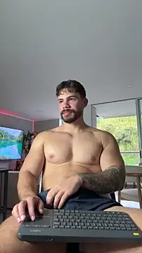 Snapshot of Valenthino_Salvatore chatting on May 2026 10:41:02 PM Valenthino Salvatore online show from May 2026 10:41:02 PM