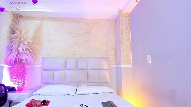 Snapshot of BritneyCortz_ chatting on February 2026 10:35:01 PM BritneyCortz online show from February 2026 10:35:01 PM