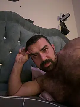 Ali2413 online show from March 2026 06:43:01 PM