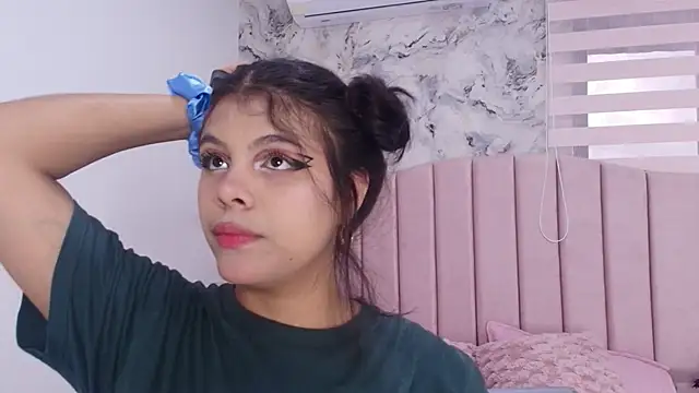 katsumi yan online show from December 2025 07:18:01 PM