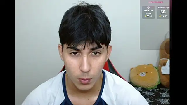 Neithanzynnx online show from November 2025 07:38:01 PM