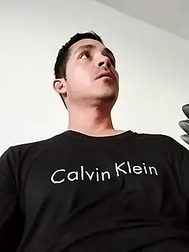 Logan hetero1 online show from December 2025 09:43:01 PM