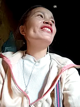 Snapshot of nangmo chatting on November 2025 04:23:02 AM nangmo online show from November 2025 04:23:02 AM