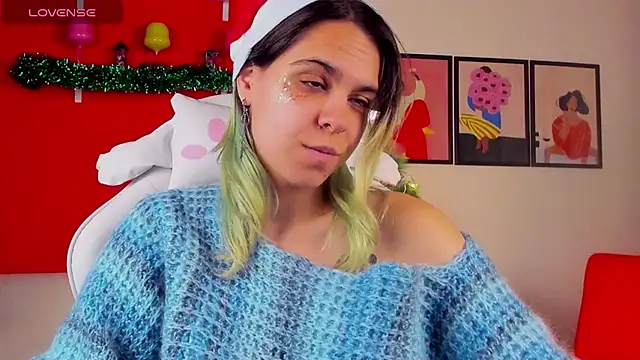 LiraBelle online show from December 2025 03:23:01 AM