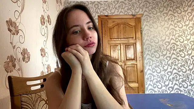 ChandaApplin online show from December 2025 12:22:01 PM