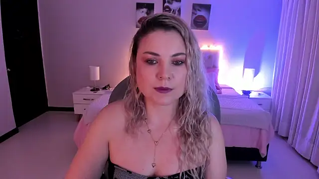 Violeta Hotter online show from January 2026 11:01:01 AM