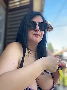 Snapshot of Mary_kansas_bbw chatting on April 2026 01:41:02 PM Mary kansas bbw online show from April 2026 01:41:02 PM