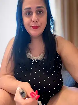 Snapshot of Mary_kansas_bbw chatting on June 2026 05:06:02 PM Mary kansas bbw online show from June 2026 05:06:02 PM