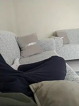 Snapshot of BarrenProtege chatting on November 2025 10:18:02 AM BarrenProtege online show from November 2025 10:18:02 AM