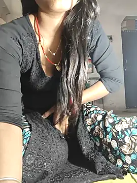 Dil-se-queen-321 online show from January 2026 05:28:02 PM