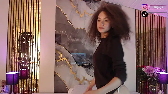 MiticaBrennet  online show from March 2026 04:18:01 AM