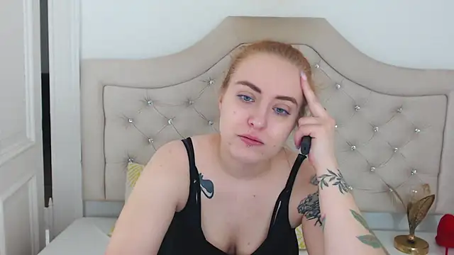 RubyBigBoobs online show from December 2025 03:07:01 PM