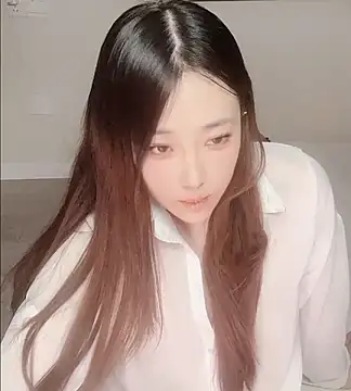 clara-cc online show from February 2026 12:55:01 PM