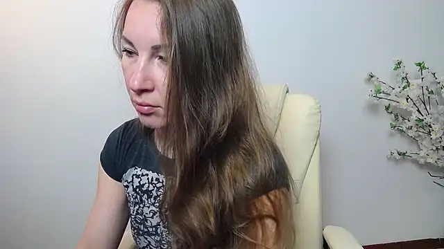 Brandy Gem online show from April 2026 07:44:02 AM