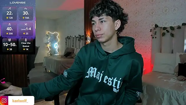 kaelwolf tay online show from February 2026 07:18:01 PM