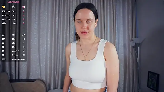 SanoraVillnave online show from December 2025 07:06:01 AM