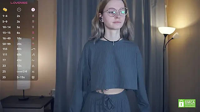 ToyaPletz online show from January 2026 07:15:01 PM