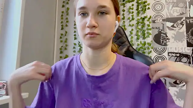 helgicuteness online show from January 2026 10:30:01 AM