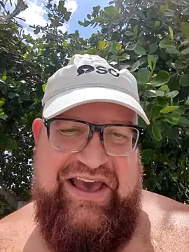 Snapshot of BigBearforCuddles chatting on May 2026 05:43:02 PM BigBearforCuddles online show from May 2026 05:43:02 PM